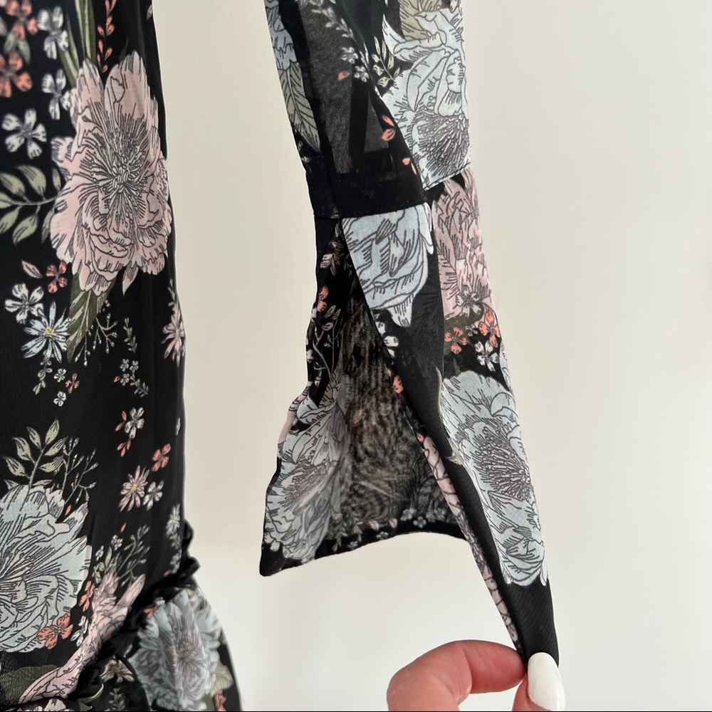 H&M DIVIDED Dress - Picture 2 of 6
